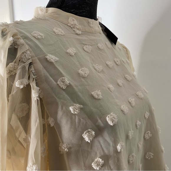 Lascana Cream Swiss Dot Puff Sleeve Top NWT - Picture 10 of 14